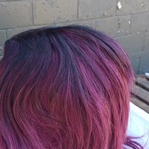 NWT Burgundy synthetic wig with hair net - Picture 7 of 10